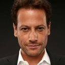 Ioan Gruffudd als Sir Benjamin Merryweather / Sir Wrolf Merryweather