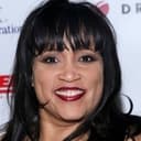 Jackée Harry als Julie Benson