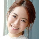 梁嘉琪 als Office Worker
