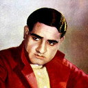 K.L. Saigal als Cameo (guest at Chandramukhi's house)