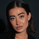 Marina Rivers als Self - Contestant