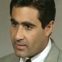 Nader Nour Alddin als عصمت