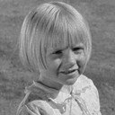 Geneviève Cadix als la petite fille
