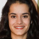 Louison Blivet als Shana