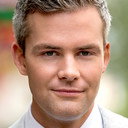 Ryan Serhant als Himself