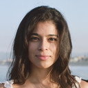 Nikki Mejia als Viper One Pilot