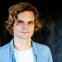 Andrew Durand als Darrell