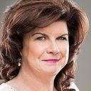 Elaine C. Smith als Elizabeth Walsh