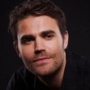 Paul Wesley als Charlie