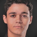 Gino Dorrejo als Gino Dorrejo