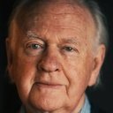 Oliver Ford Davies als Dr. Classen