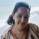 Wendy Romero als Mamá de Alba