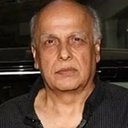 Mahesh Bhatt als Self