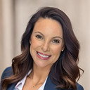 Laura Hunter als Flashback Handmaiden / Test Subject