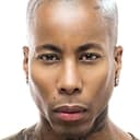 Antino Crowley-Kamenwati als Razor
