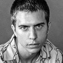 Aaron Holliday als Ryan