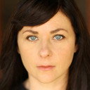 Michaela Cronan als Shower Guest