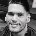 Steven Torres als Self