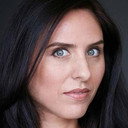 Nina Kate als Bar Patron