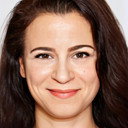Elif İnci als Gülçin