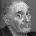 Willy Maertens als Prokurist Knell