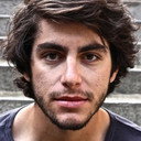 Clément Olivieri als William