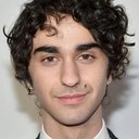 Alex Wolff als Clayton