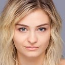 Anna Shields als Megan