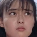 Aiko Tachibana als Tsukiko Hoshino