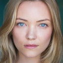 Laura Dale als Tiffani