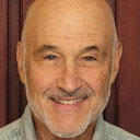 Harris Shore als Detective