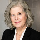 Marypat Farrell als Julia's Mother