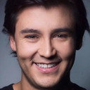 Raúl Santana als Ariel