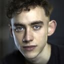 Olly Alexander als Victor