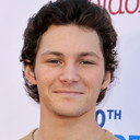 Montana Jordan als Georgie Cooper