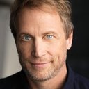 Scott Roberts als Abnegation Man