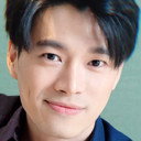 Ping Surakit Khemkeaw als Chef Wiphob