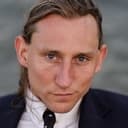 Liliom Lewald als Chris Sommer