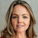 Katie Redford als Lisa