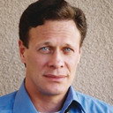 Tom Schmid als Dr. Clayton Forrester