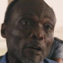 Paul De la Croise Edimo Dikobo als Douanier aéroport Douala 2