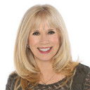 Peggy Lee Brennan als Lawyer with Zella