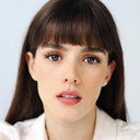 Samantha Siqueiros als Natalia