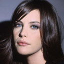 Liv Tyler als Shana Harris