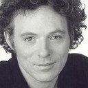 Stéphane L'Ecuyer als Vicaire L’Écuyer
