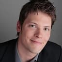 Brian S. Lewis als Cass / Brother Silence / Rennard