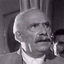 José Morcillo als Carlos Peñafiel