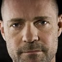 Gord Downie als Cop 1