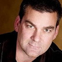 Bob Hoge als Sunny Calzone