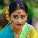 Manali Dey als Shimul Banerjee